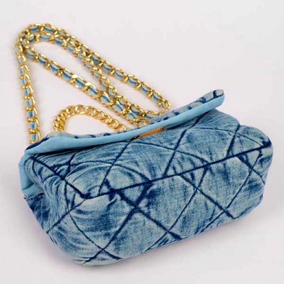 "Chic Quilted Washed Denim Flap Clutch Handbag - Stylish & Versatile!" - Picture 3 of 5